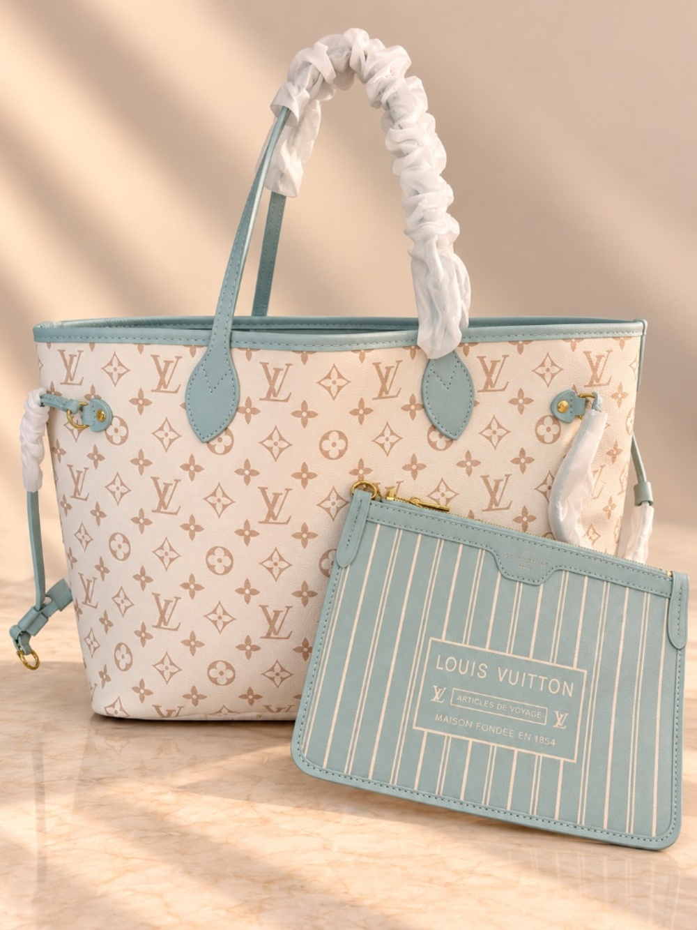 White, tan, & turquoise bag